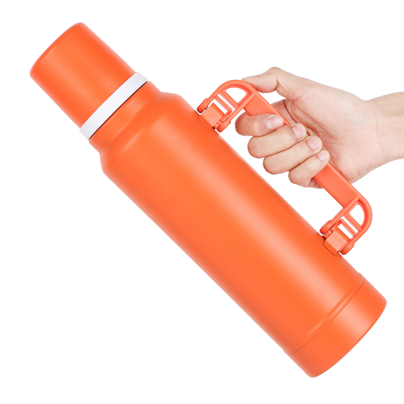 Wholesale Vacuum Hot Water Bottle Double-Layer 304 Stainless Steel Thermal Flask Outdoor