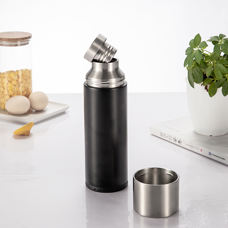 540ml Vacuum Insulated Soup Food Jar with Foldable Spoon