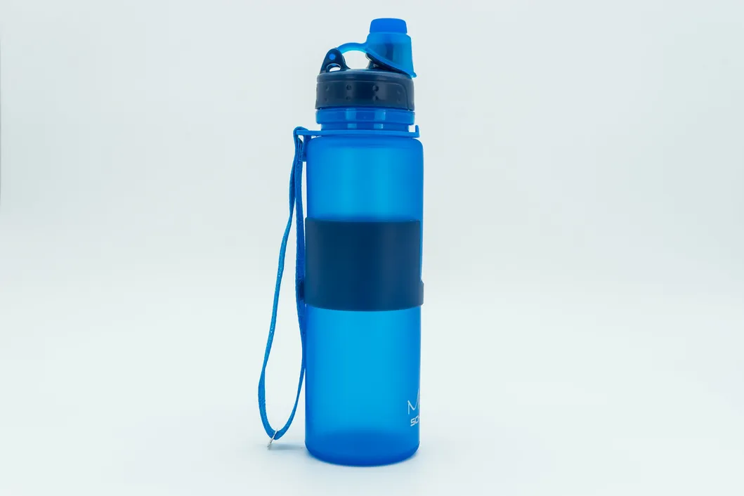 Flexible Water Bottle Detail 1