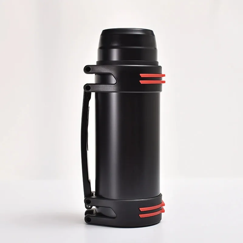 Vacuum Flask Detail