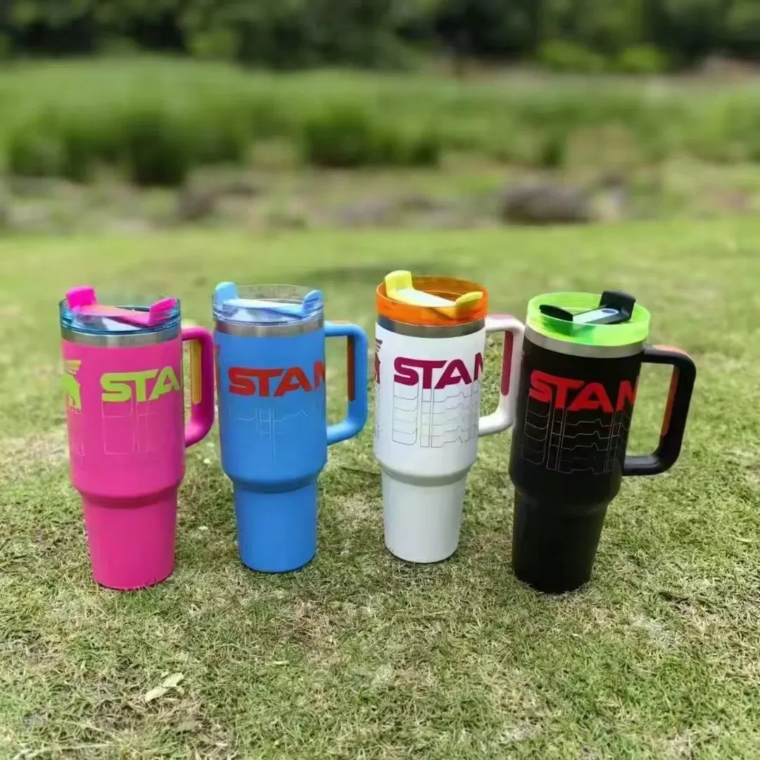 Hot-Sale Personalized40 Oz Stainless Steel Vacuum Insulated Tumbler Travel Fashion Classic 40oz Cups with Lids and Straw