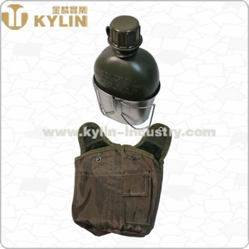 China Lightweight Practical Plastic Water Bottle and Aluminum Cup