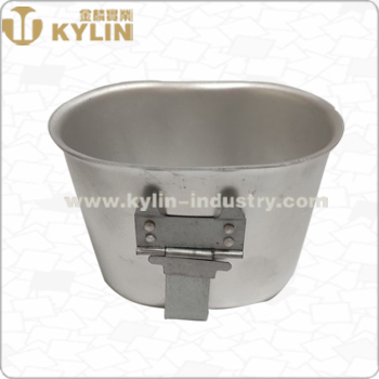 China Lightweight Practical Plastic Water Bottle and Aluminum Cup