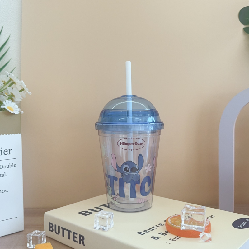 Customizable Plastic Water Bottle with Secure Packaging and Logo Print