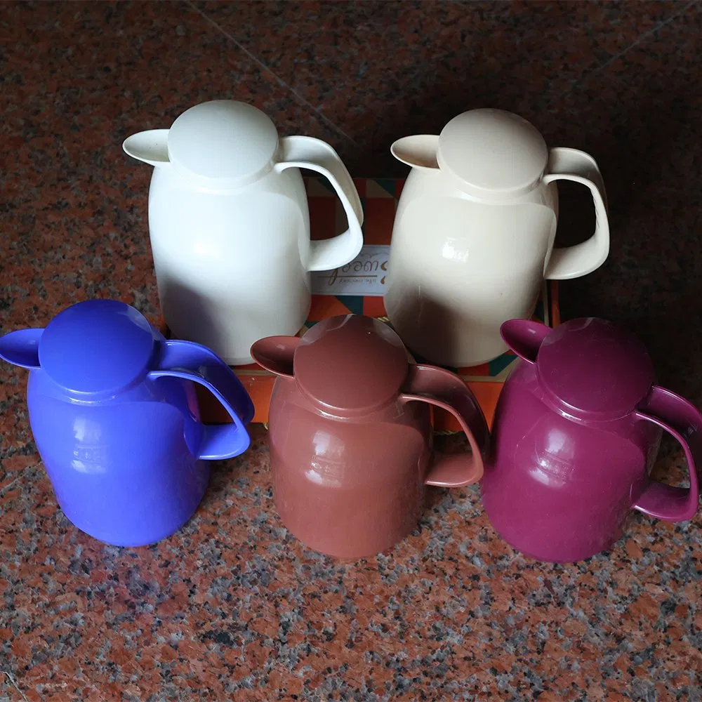 Outdoor Lightweight Structure Flask-Shaped Vacuum Flask with Temperature Display