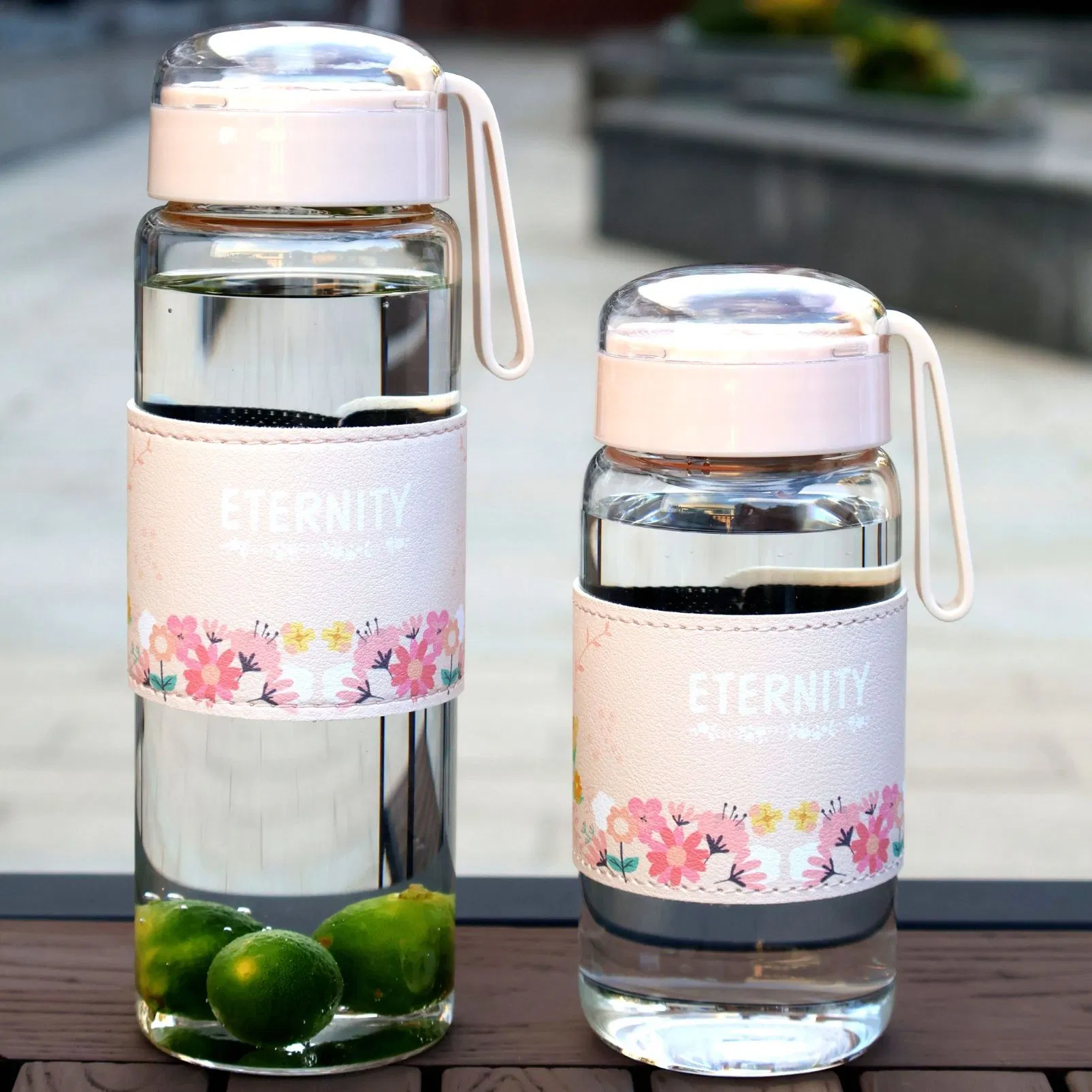 Cute Crystal Glass Water Bottle for Stylish Hydration