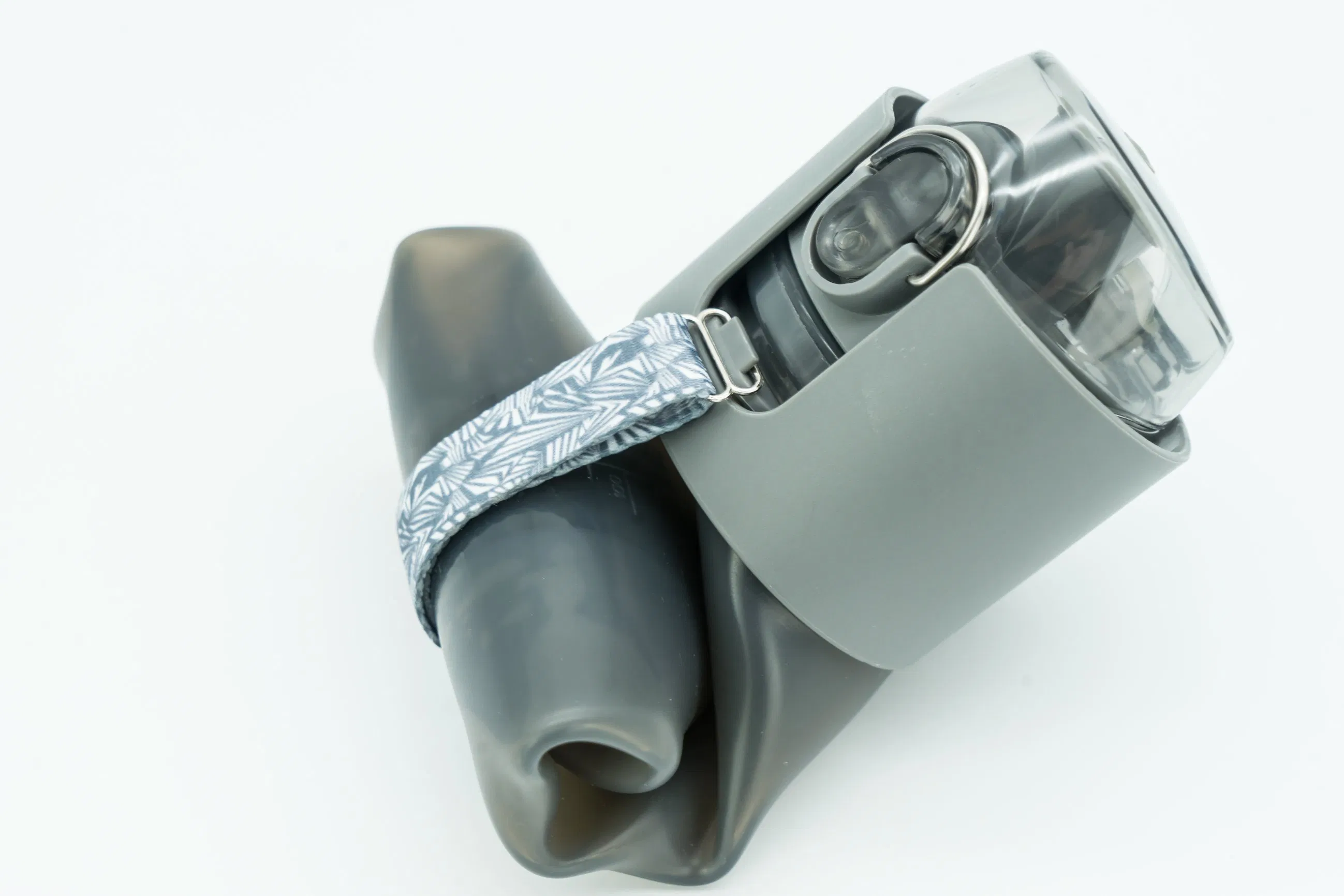 17oz Collapsible Silibott Silcone Travel Flexible Water Sports Bottle  Plastic Water Bottle