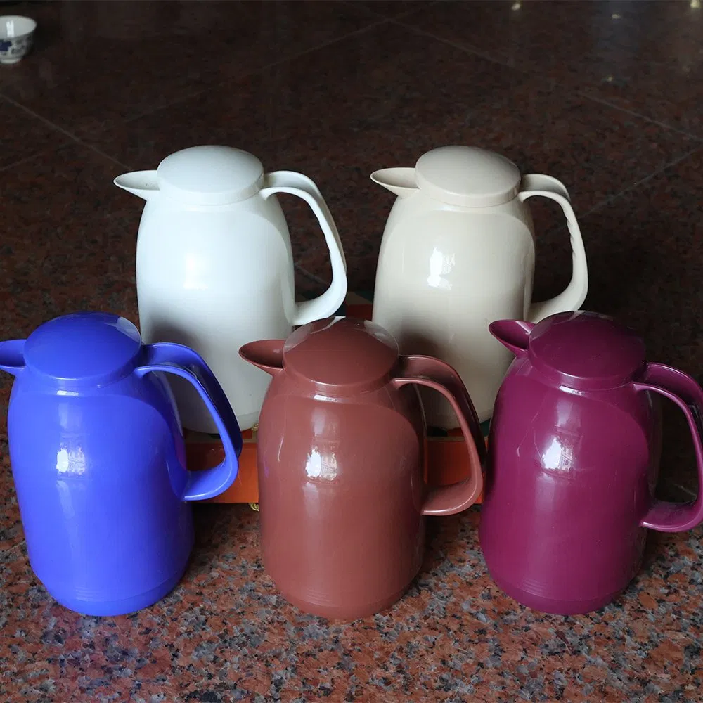 Outdoor Lightweight Structure Flask-Shaped Vacuum Flask with Temperature Display