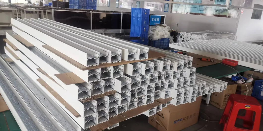 Linear Light Details