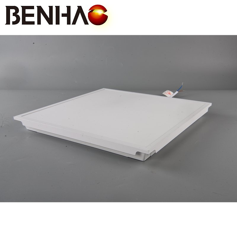 Wholesale High Quality Recessed 600 * 600 mm Aluminum White Square Ceiling LED Panel Light