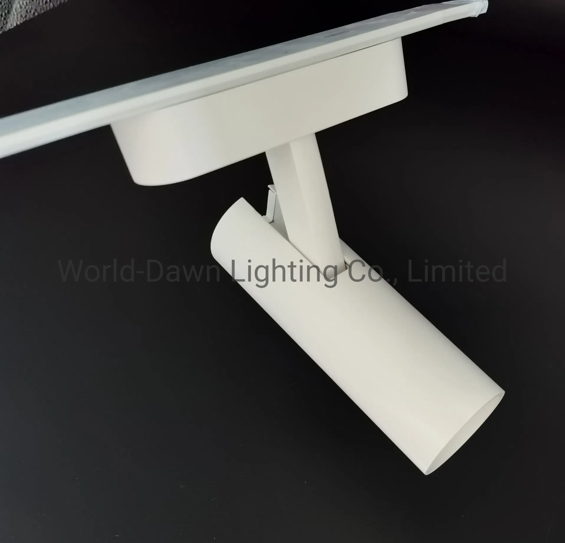 Surface Mounted Thin Type Dimmable Magnetic Track Lights CRI90 LED Linear Ceiling Pendant Light