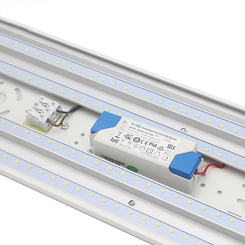 Competitive Price Dali Dimmable Power Adjustable CCT LED 4FT Garage LED Flush Mount Wraparound Light