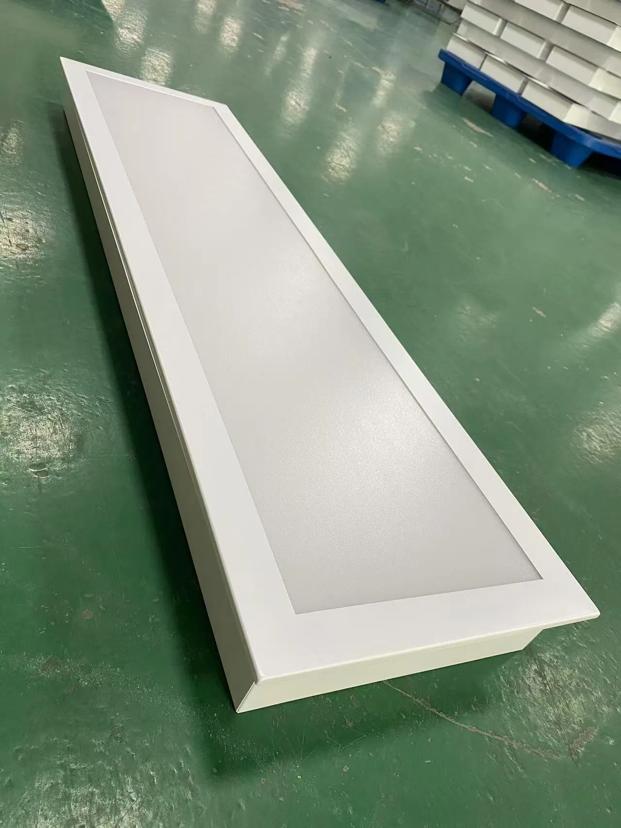 Factory Price LED Cleanroom Panel Light IP54 Waterproof Down Opening