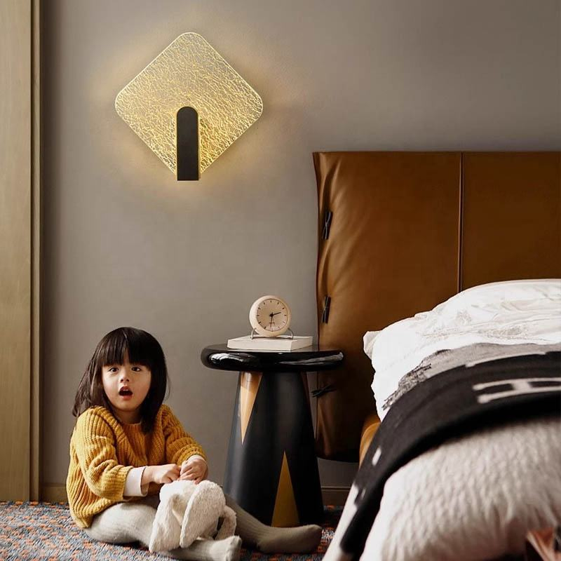 Modern Minimalist LED Wall Sconce for Home and Hotel