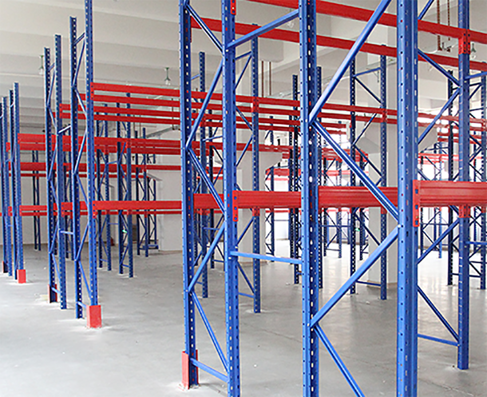 Industrial Heavy Duty Iron Rack and Shelf Gondola Steel Pallet Racking for Garage Use Factory Storage Sale Shop Racking