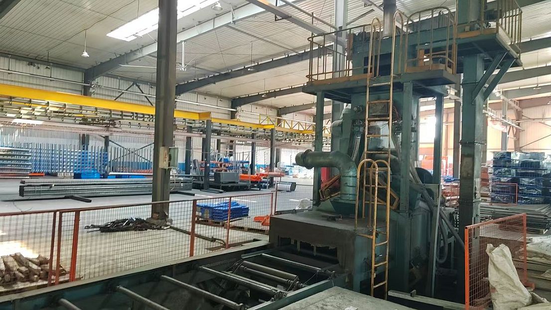 Shot blasting machine