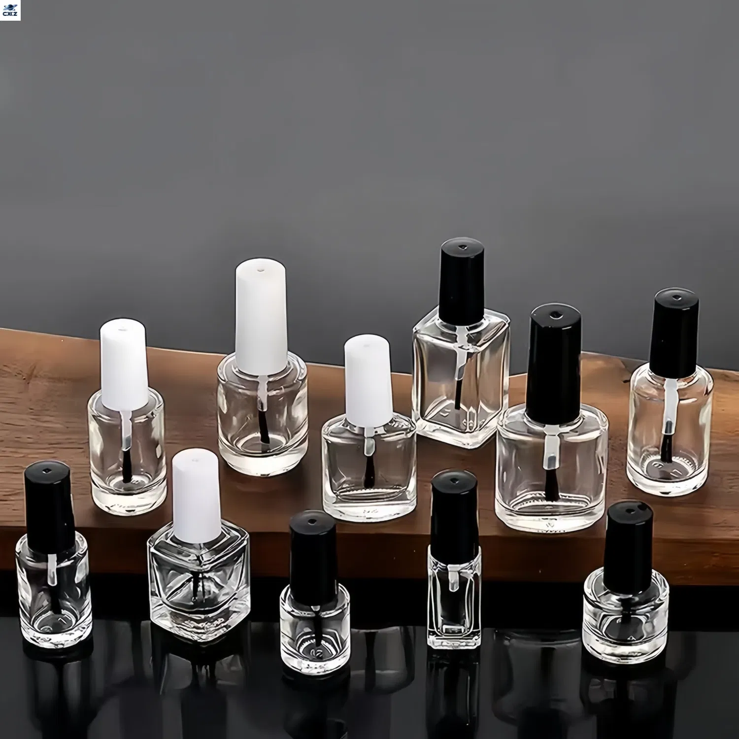 Cute Design 5ml 10ml 15ml Colorful Eco-Friendly Screw Cap Glass Cosmetic Nail Polish Oil Empty Bottles Subpackage Sample