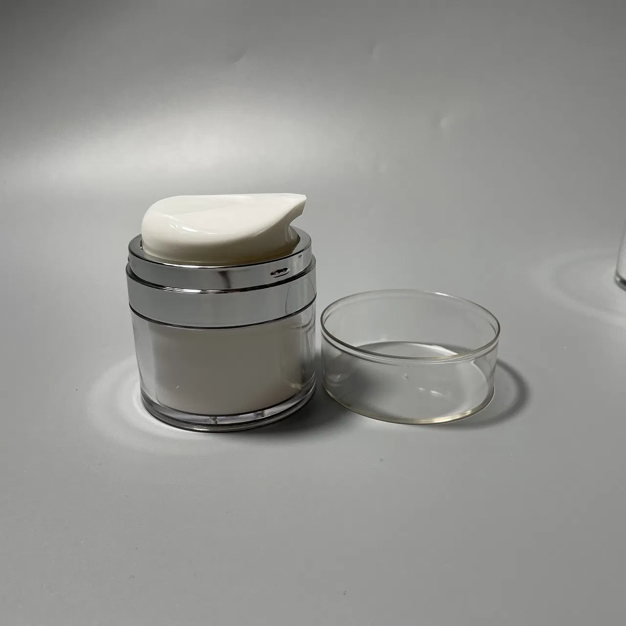 15g 30g 50g Golden Silver Shoulder Cosmetic Cream Acrylic Airless Pump Jar