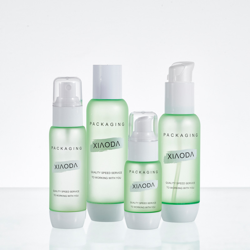 Oval Base Tray Bottle Spot Cosmetic Bottle Pet Plastic Packaging 30ml 60ml 100ml New Lotion Spray Bottle