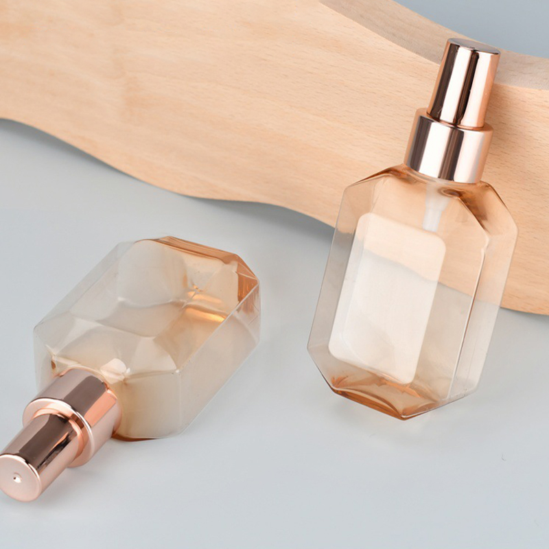 Customized Cosmetic Packaging/Pacaging Bottle Pet 120ml Perfume Spray Bottle/Hydration Spray Bottle