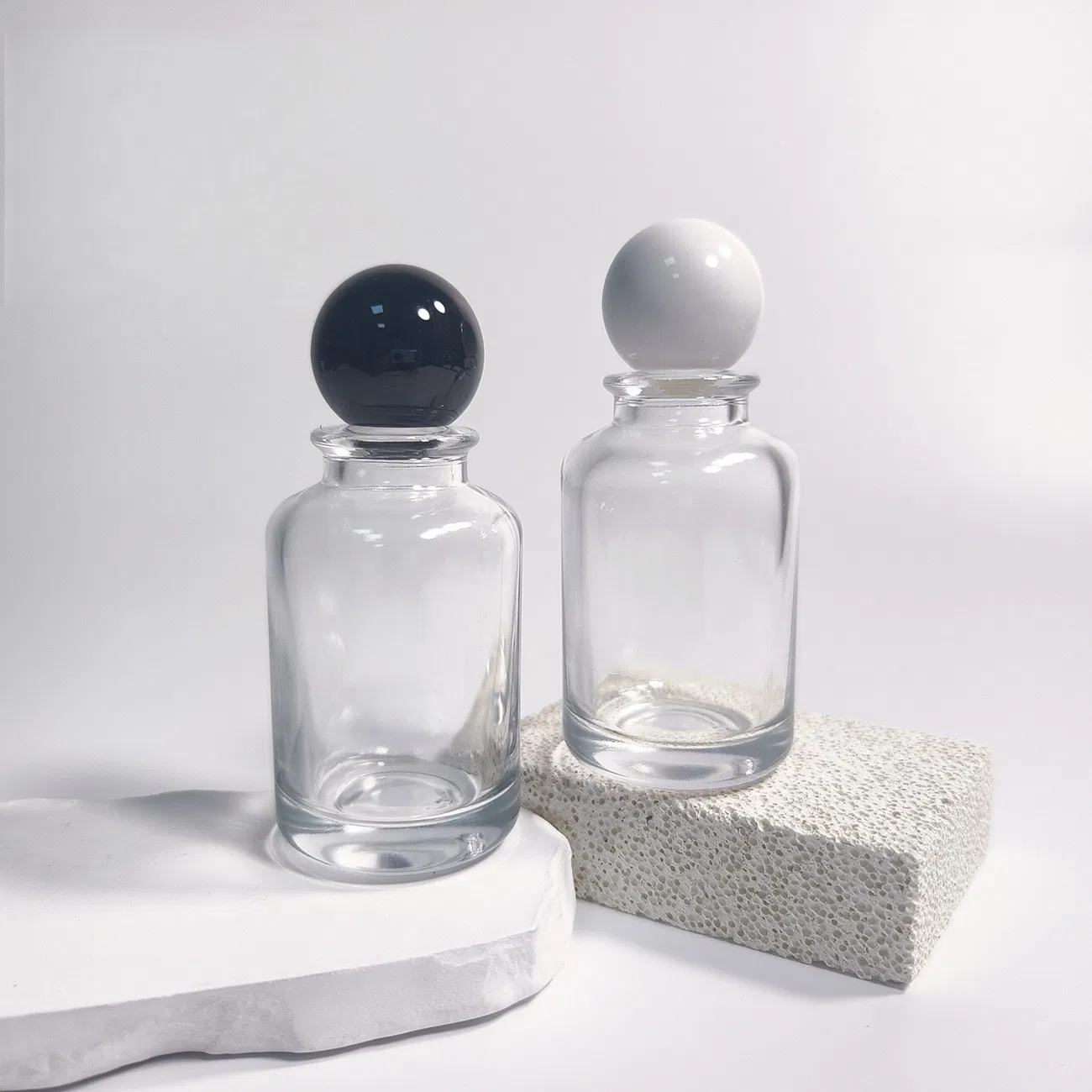 30ml 50ml 100ml Round Square Atomizer Spray Mini Custom Crystal Cosmetic Packaging Car Copy Fragrance Cosmetics Bottle Empty Glass Perfume Bottle with Gift Box