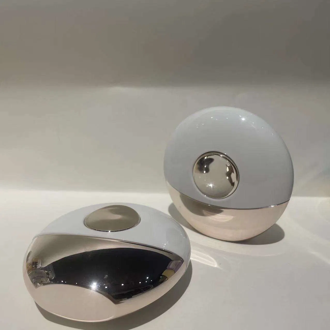 Newly Design 30ml Squeeze Cosmetic Packaging Sunscreen Bottle with Sample Freely