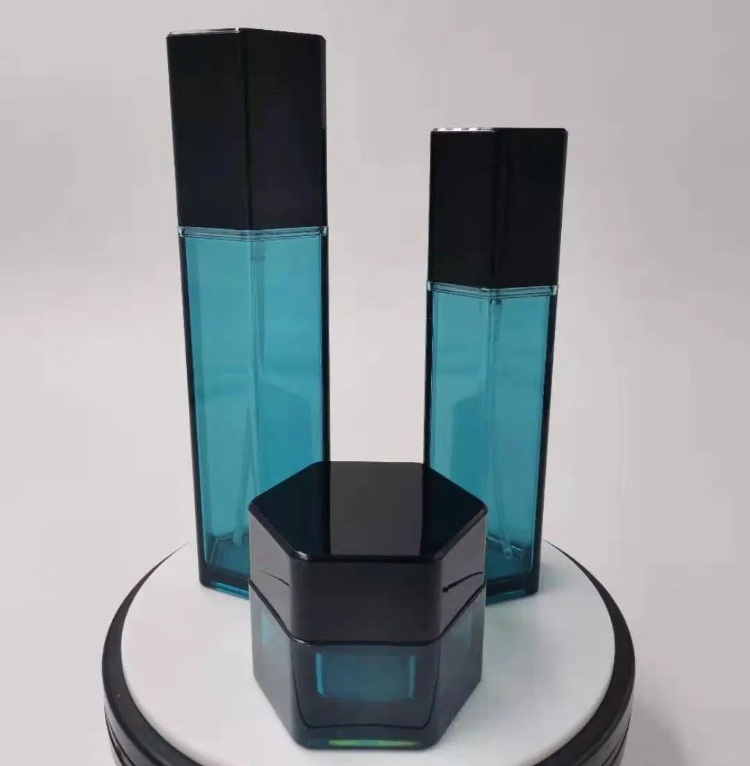 Luxury Spray Bottle Toner 1oz 2oz 3oz 4oz