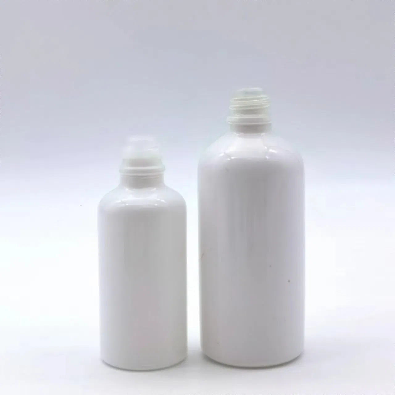 Hot Selling Spot Luxury Empty Serum Oil White Transparent Green Blue Glossy Glass Dropper Bottle with Pipette Gold Screw Lid 1oz 10ml 30ml 50ml 100ml