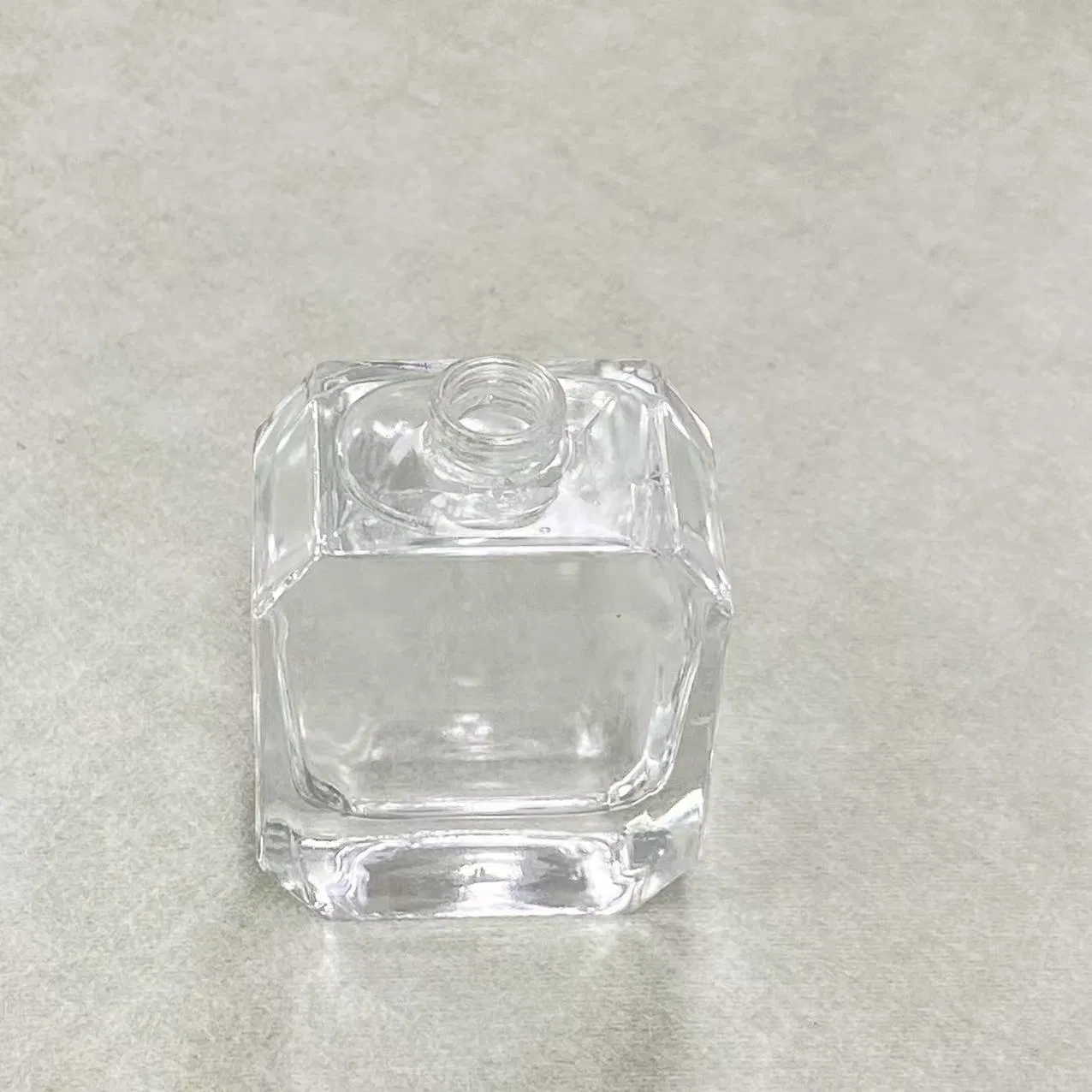 30ml Small Mouth Polygon Fire-Free Essential Oil Glass Perfume Bottle
