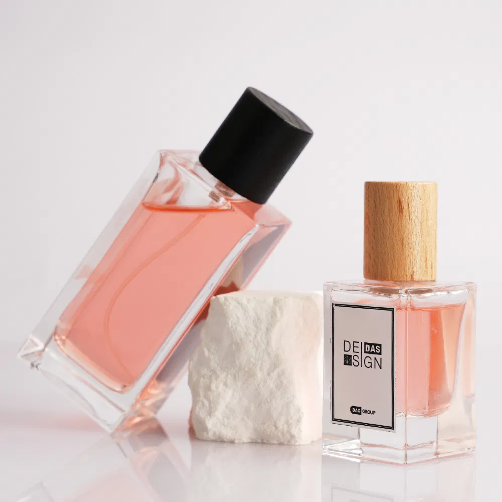 Wholesale Heavy Base Glass Perfume Bottle 30ml 50ml Premium Luxury Empty Perfumes Glass Spray Bottles