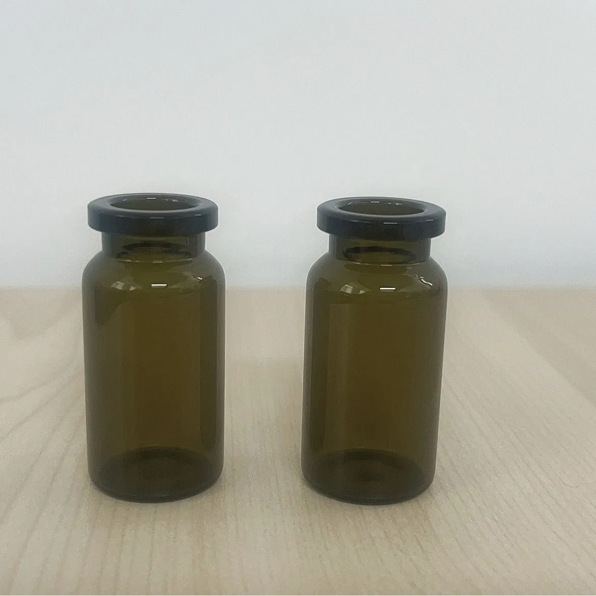 Durable Medical Glass Vials for Beverage and Cosmetic Applications