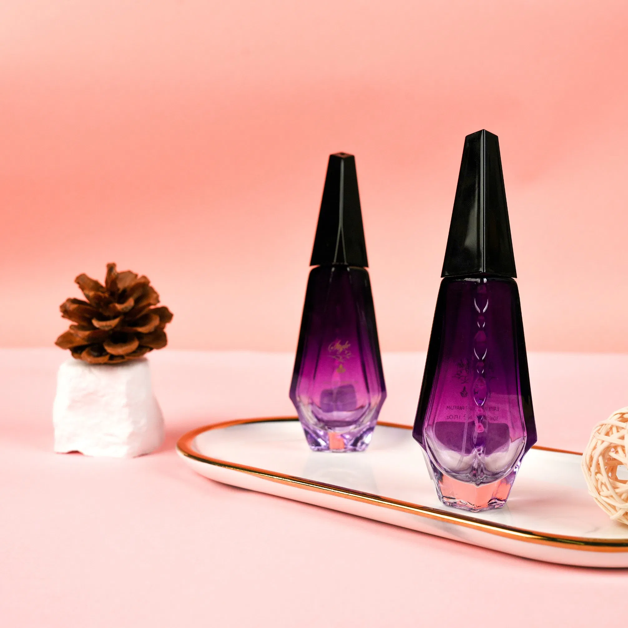 30ml Unique Shape Purple Glass Material Perfume Bottle with Spray Pump for Cosmetic Packaging