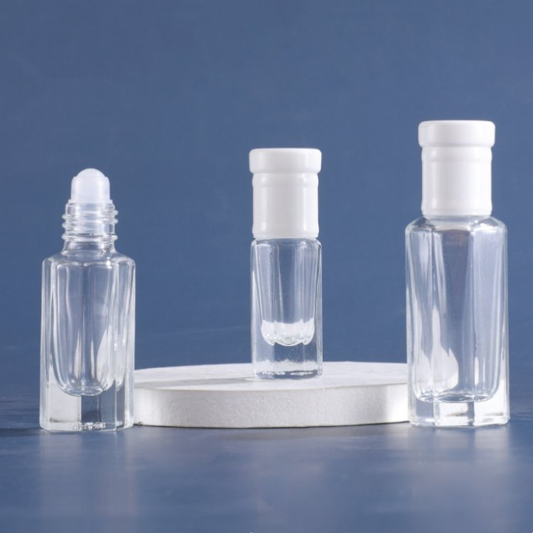 Wholesale Luxury Empty 3ml 6ml 9ml 12ml Clear Long Perfume/Roller on/Octagonal Attar Glass Bottle with Golden Crystal Gold Cap Roll on Essential Oil Rod