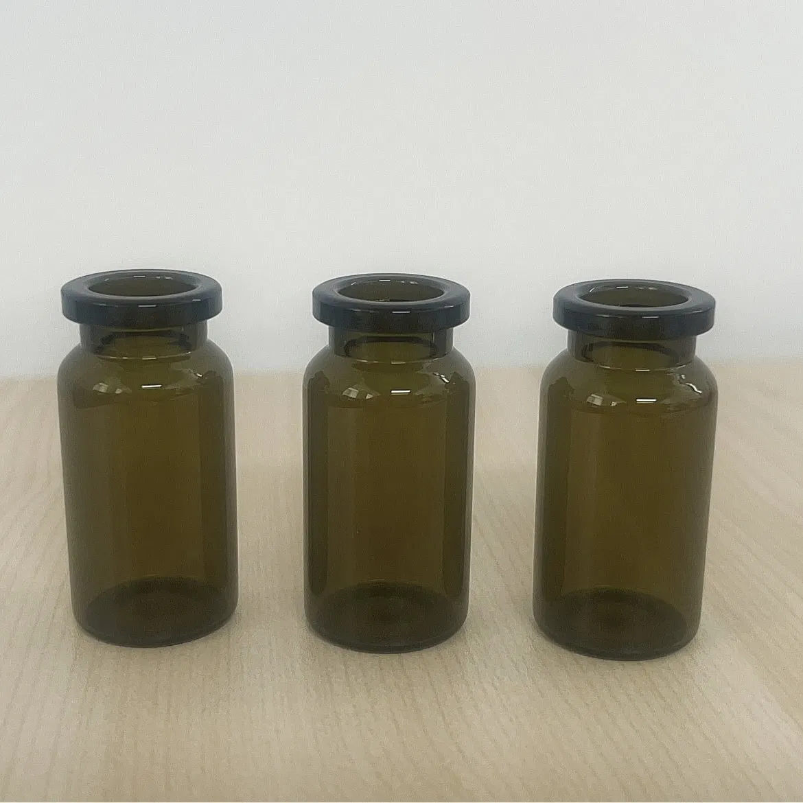 Durable Medical Glass Vials for Beverage and Cosmetic Applications
