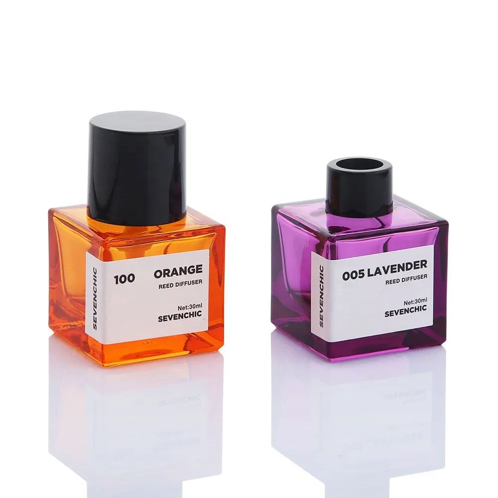 Wholesale 30ml Square Clear Glass Perfume Bottle Container with Plastic Cap for Customized