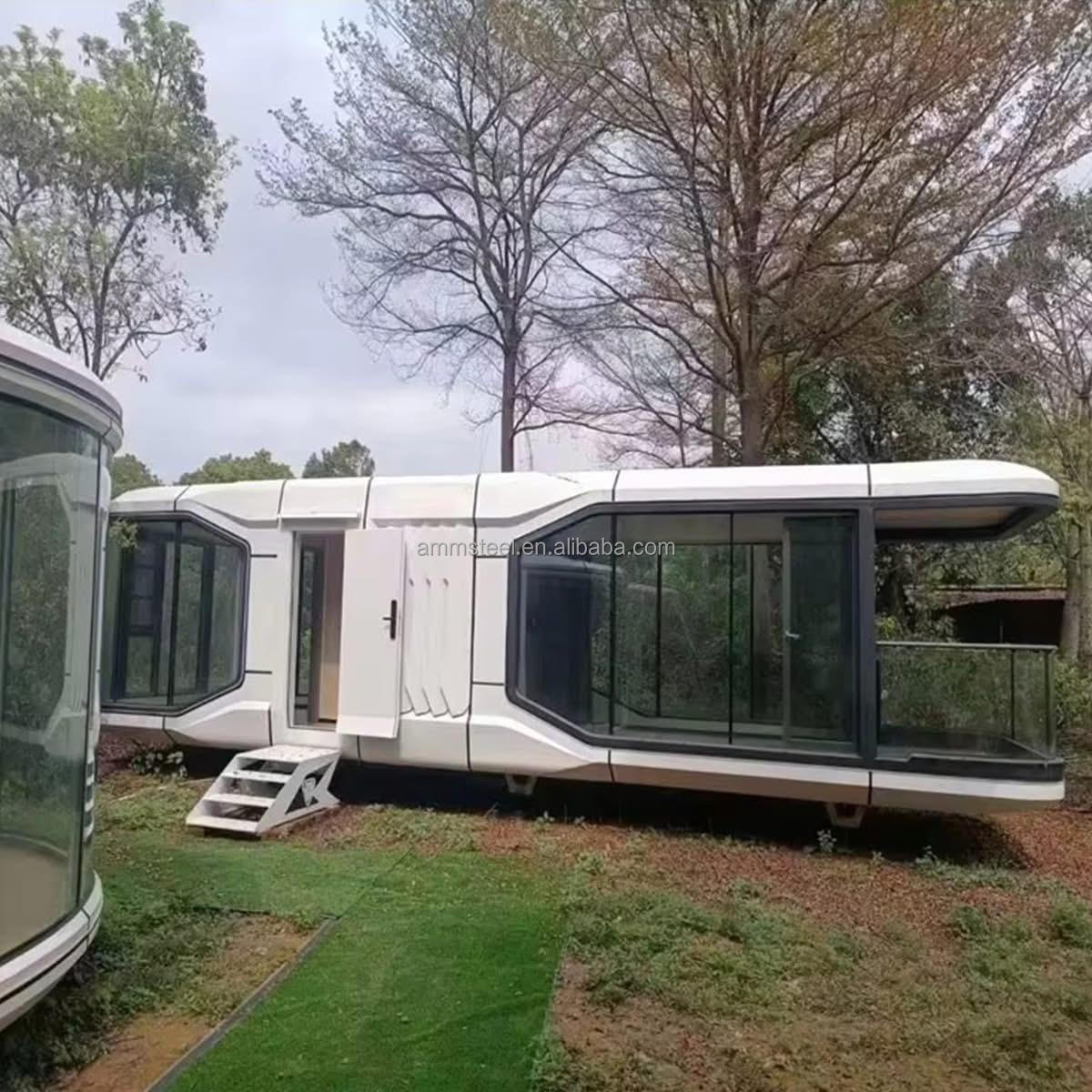 Low Price Portable Home Modern Space Capsule Style Camping House Tiny House Outdoor Mobile Prefab Capsule Room House Hotel