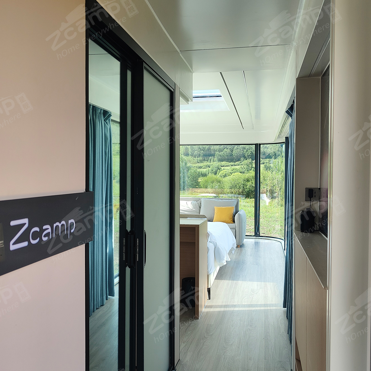 Zcamp E5 Eco Luxury Prefabricated Space Capsule Tiny House Container Prefab Trade Modular Mobile House