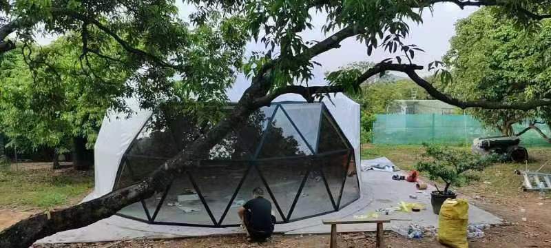 Hotel Igloo Dome Tent