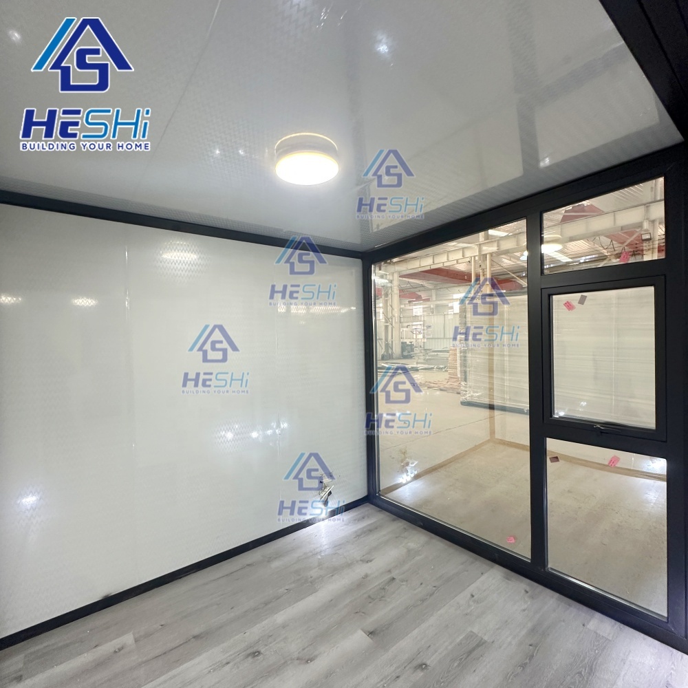 Eco Friendly Prefabricated Luxury 40Ft 20Ft 30Ft Container Expandable House Prefab Shipping Home 2 4 5 Bedroom Casa Modular