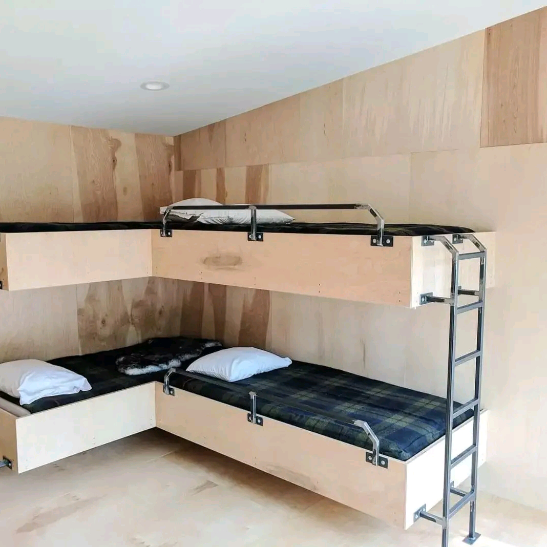 China Manufacturer Full Set House Easy Assemble 4 Bedrooms Luxury Cheap Log Houses Prefab Prefabricated House