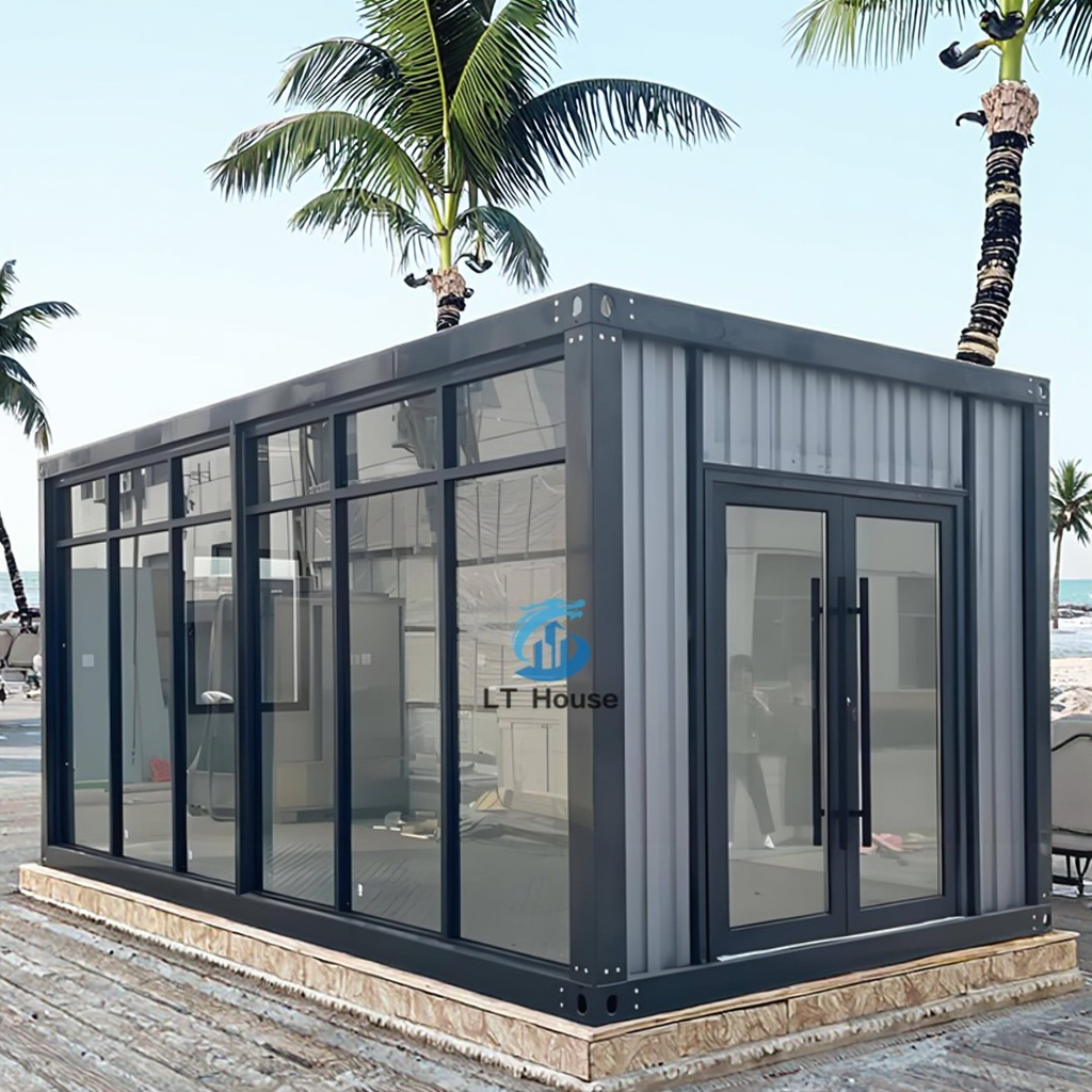 20FT Luxury Premium Turnkey Modular Smart Cool Farmhouse Design Container House Sandwich Panel Kitchen Mall Use More 5 Years