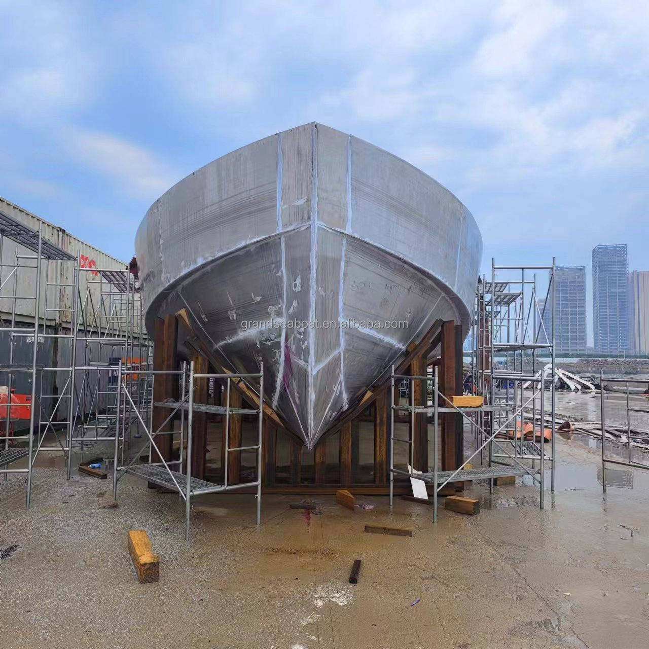 Welding deck