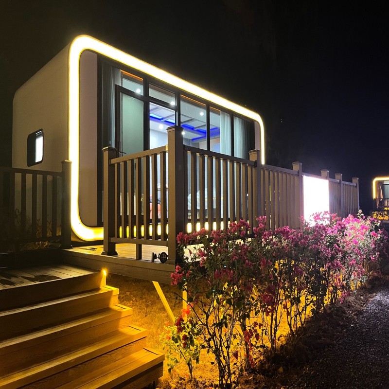 Prefabricated Apple Cabin Smart Home Modular Container House Lightweight and Mobile Prefab Villa Solution