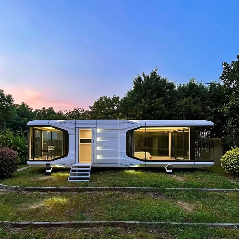 CE Certified Prefabricated Apple Cabin Space Capsule House Luxury Outdoor Mobile Glamping Cabin