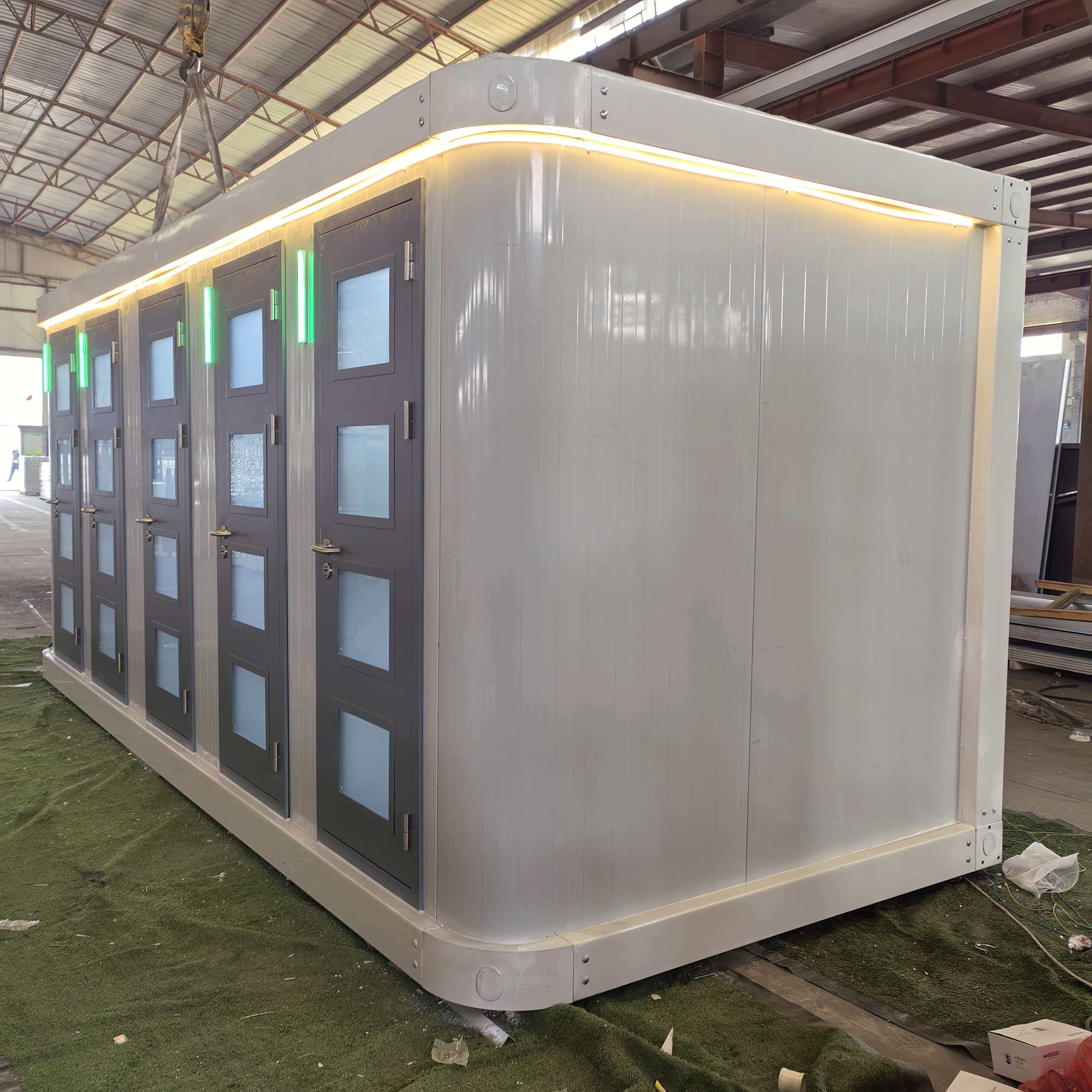 Prefab Fast Assemble Sandwich Panel Container House Mobile Modular Home for Office Building Tourist Camp Vacation Rental Modern