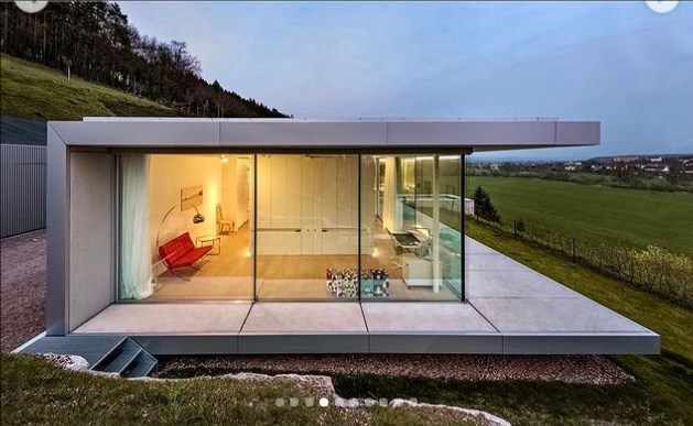 Modern Luxury Villa Light Steel Prefab House with Steel Structure Prefabricated Design Style