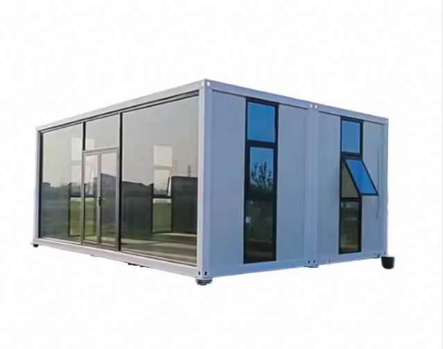 Eco-Friendly Steel Container House Modular, Weatherproof Design for Residential Living, Camping Trips