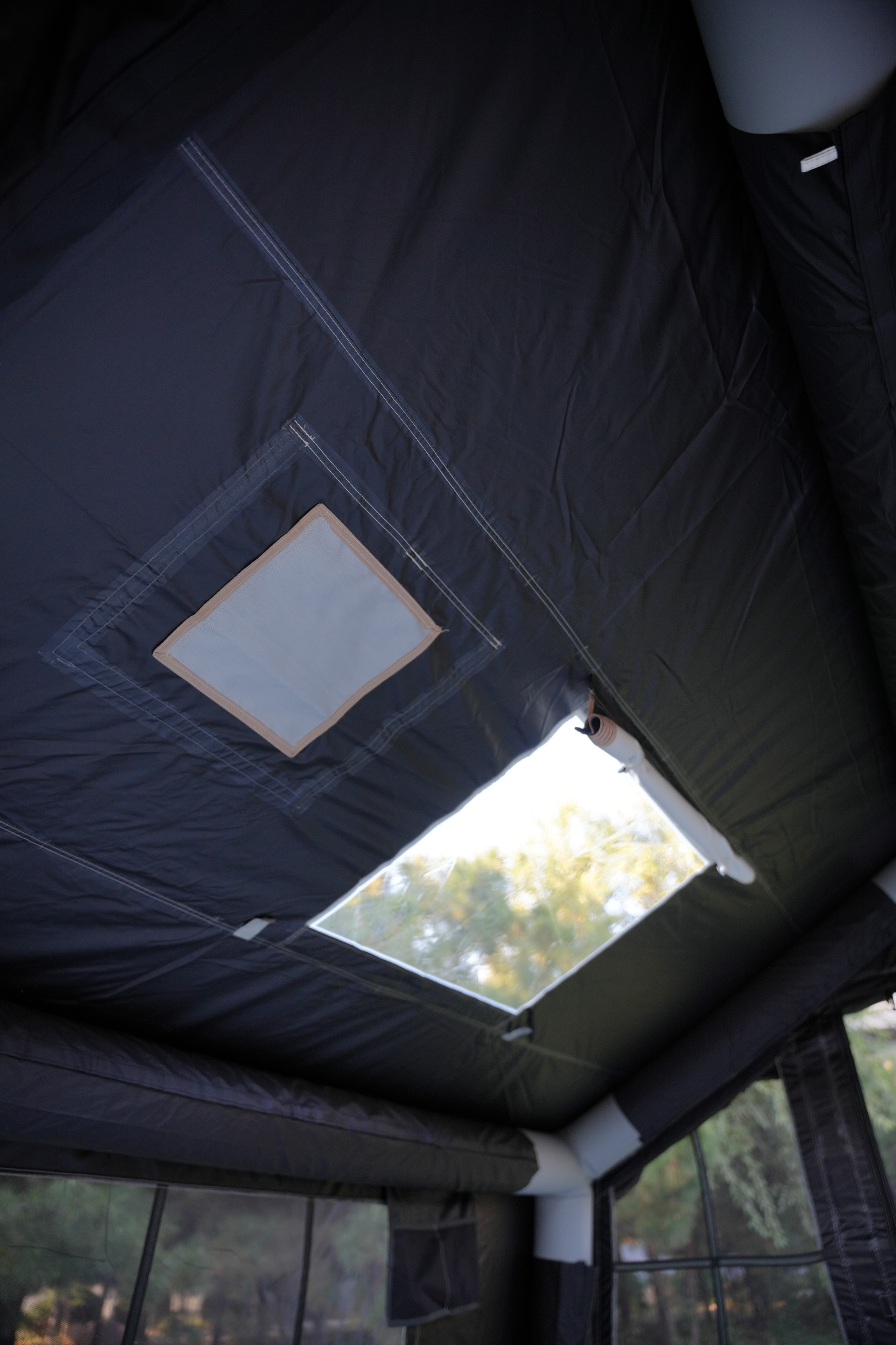 Premium 8m2 Inflatable Camping Tent Oxford Outdoor Glamping Shelter Moon White Air Tent With Vent Window Factory