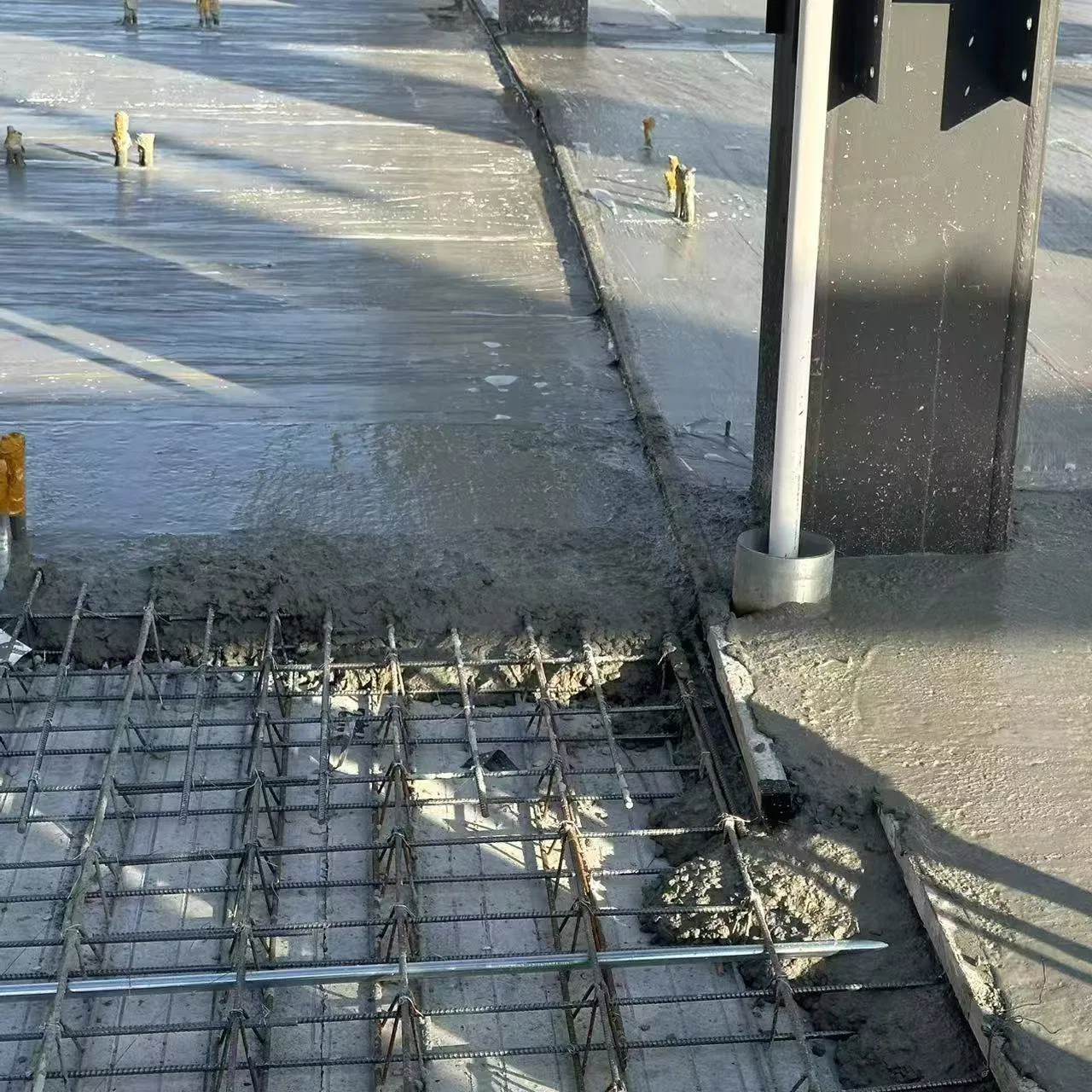 Cost-Saving Fast-Installation Permanent Concrete Formwork Rebar Truss Deck Slab for Modular Building