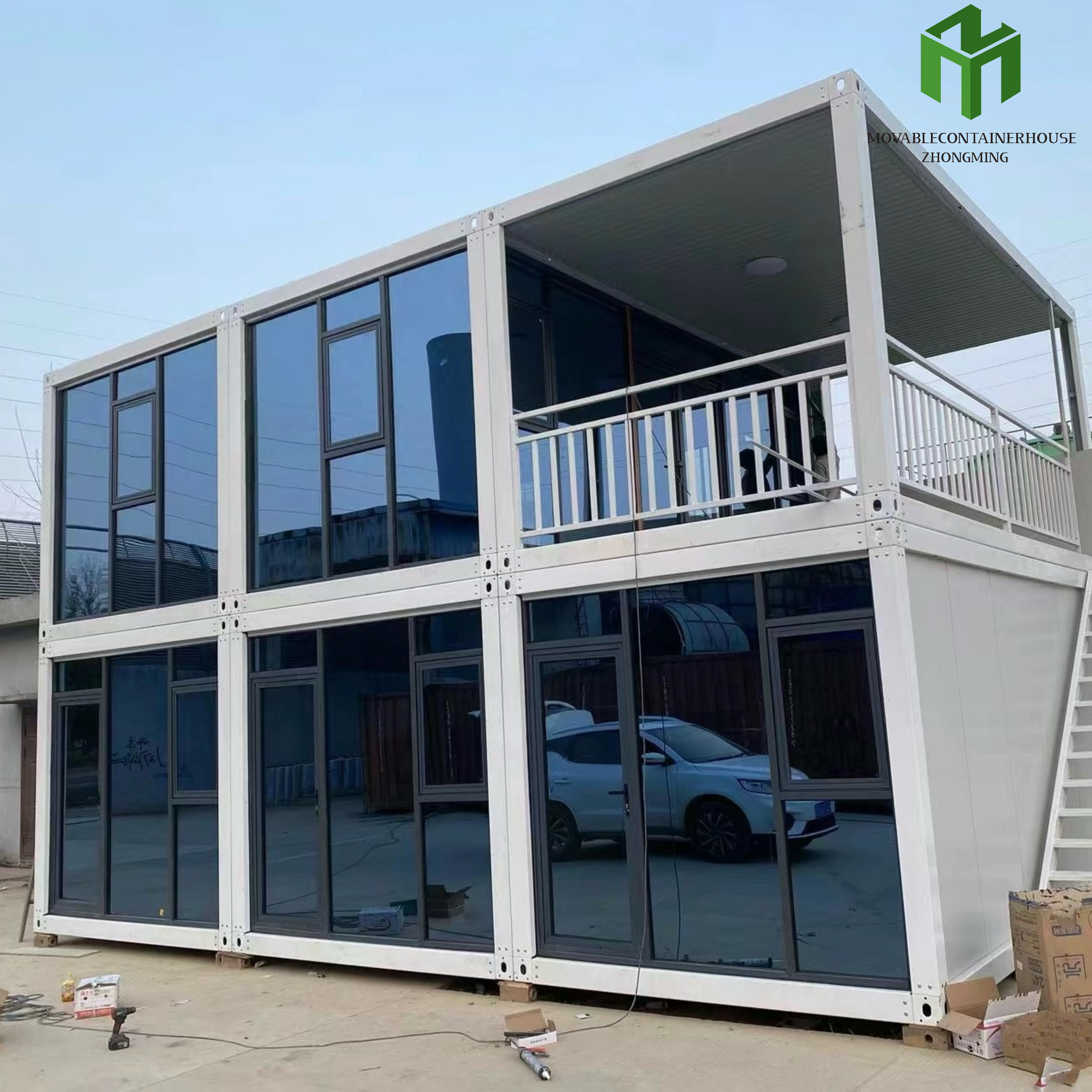 Luxury Wooden Prefab Shipping Container Houses Multi-Story Villa Modular Hotel Design